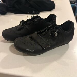 SPEED - Road Cycling Shoes 3 Bolts Black Hook And Loop